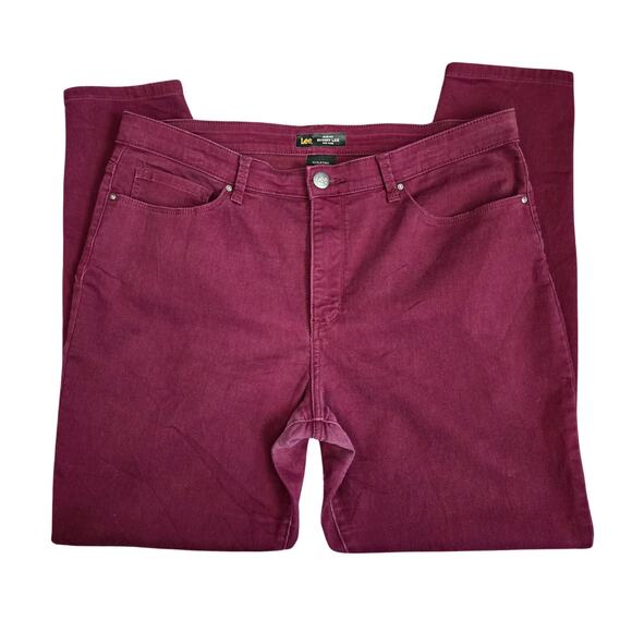 Lee Slim Fit Skinny Leg Mid Rise Sculpting Red Jeans Pants Bottoms Size 12/36 - Picture 1 of 4